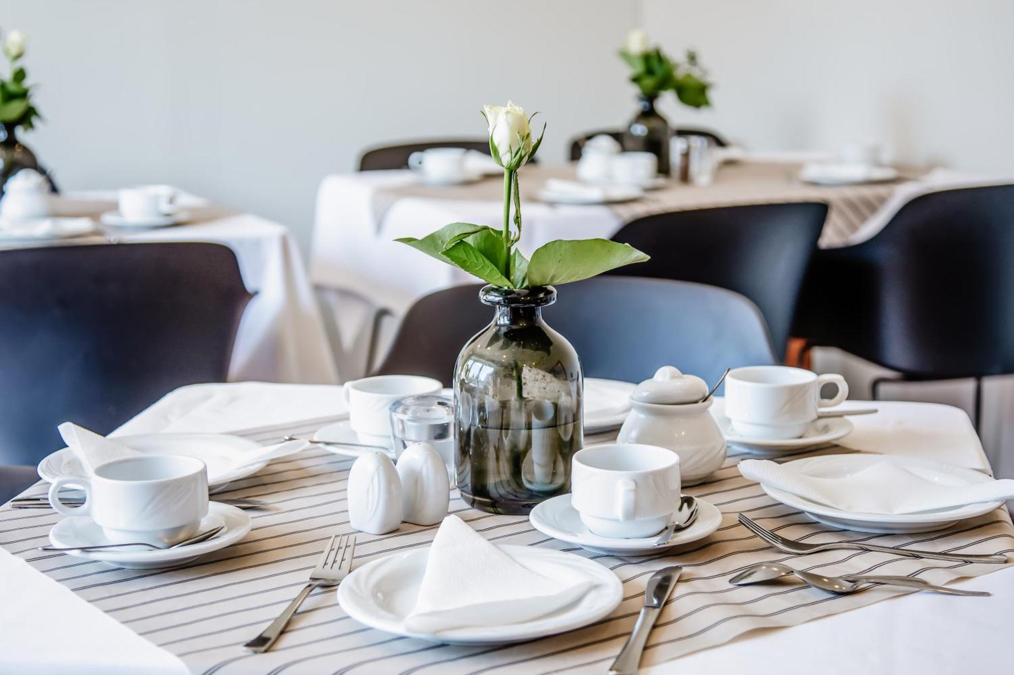 Hotel Und Restaurant Gartenstadt 埃尔福特 外观 照片