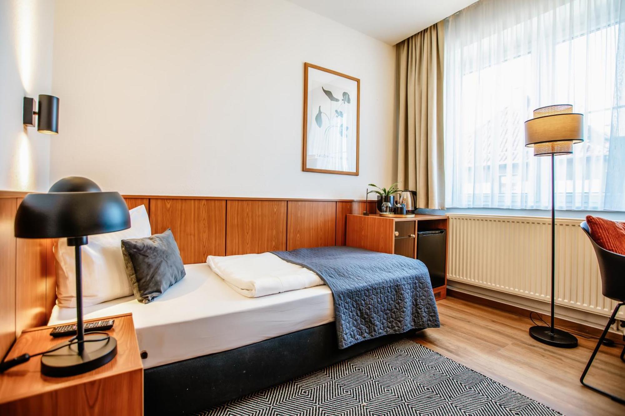 Hotel Und Restaurant Gartenstadt 埃尔福特 外观 照片