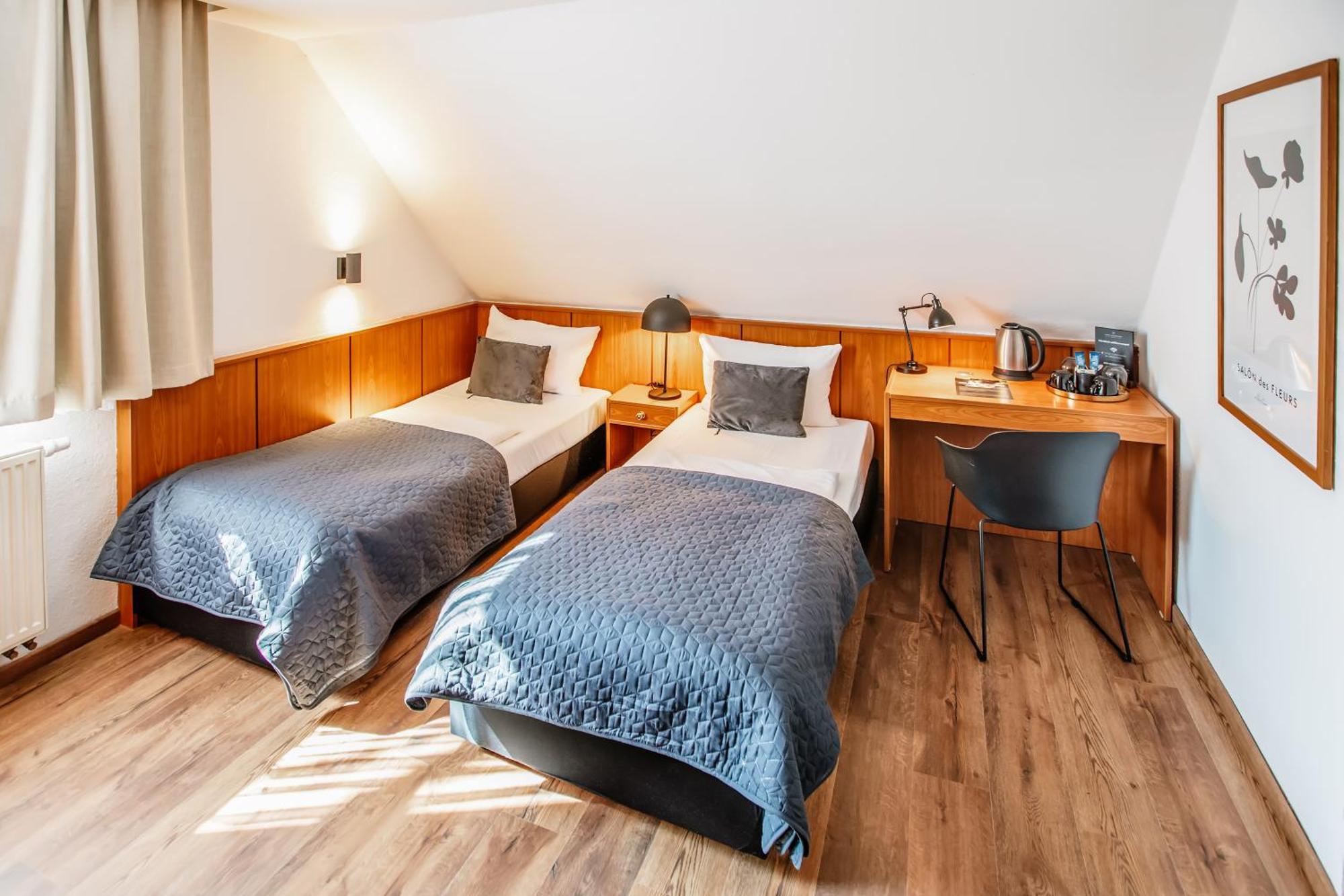 Hotel Und Restaurant Gartenstadt 埃尔福特 外观 照片