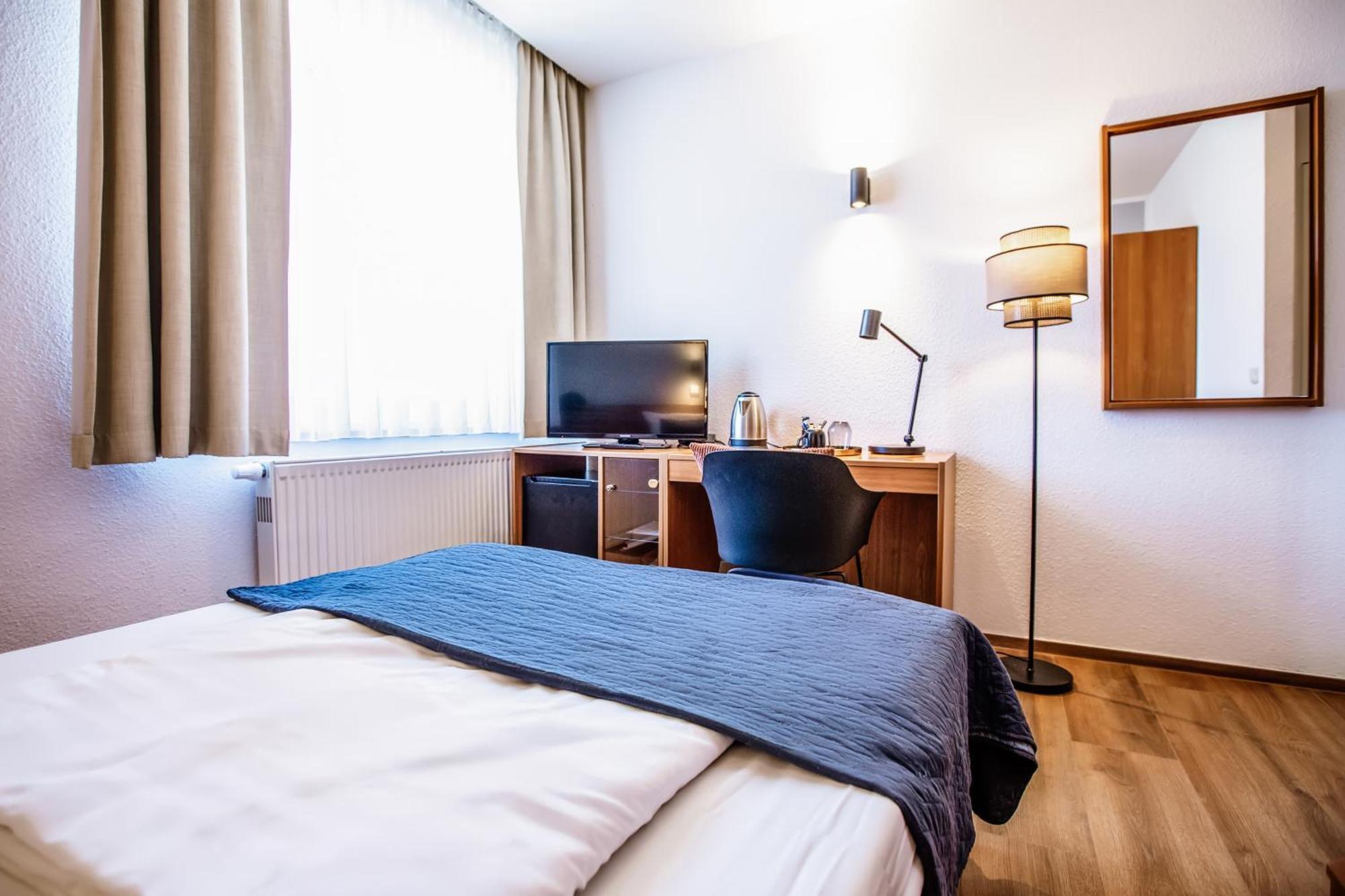 Hotel Und Restaurant Gartenstadt 埃尔福特 外观 照片